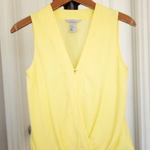 Yellow Women's sleeveless blouse